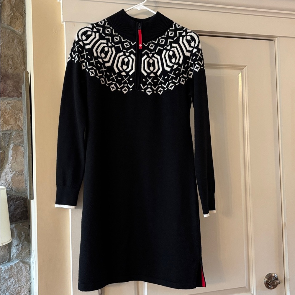 EUC Sz S Black sweater knit dress with Nordic style pattern “T” by Talbots ❄️